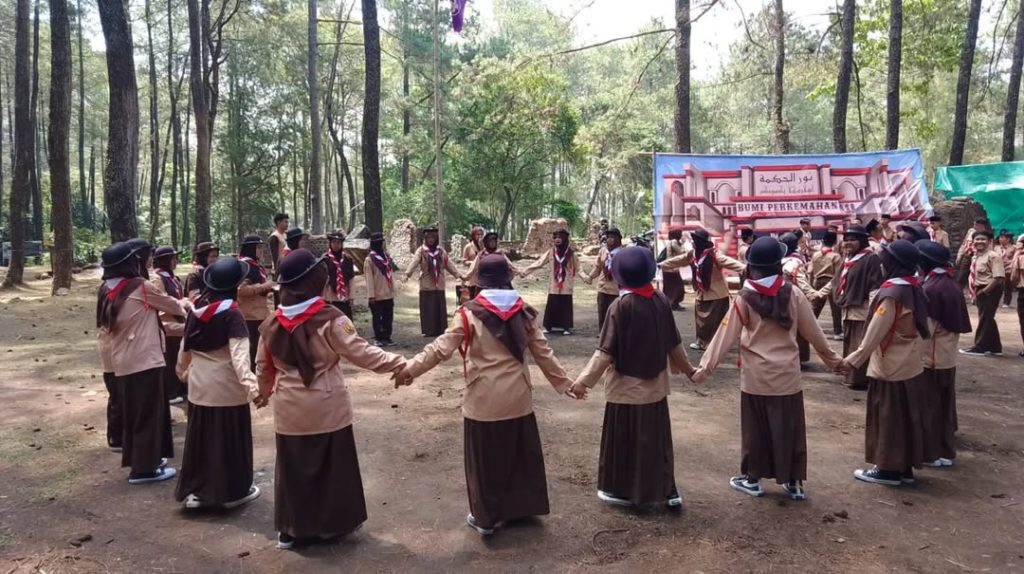 kegiatan-pramuka-smpitnurulhikmah